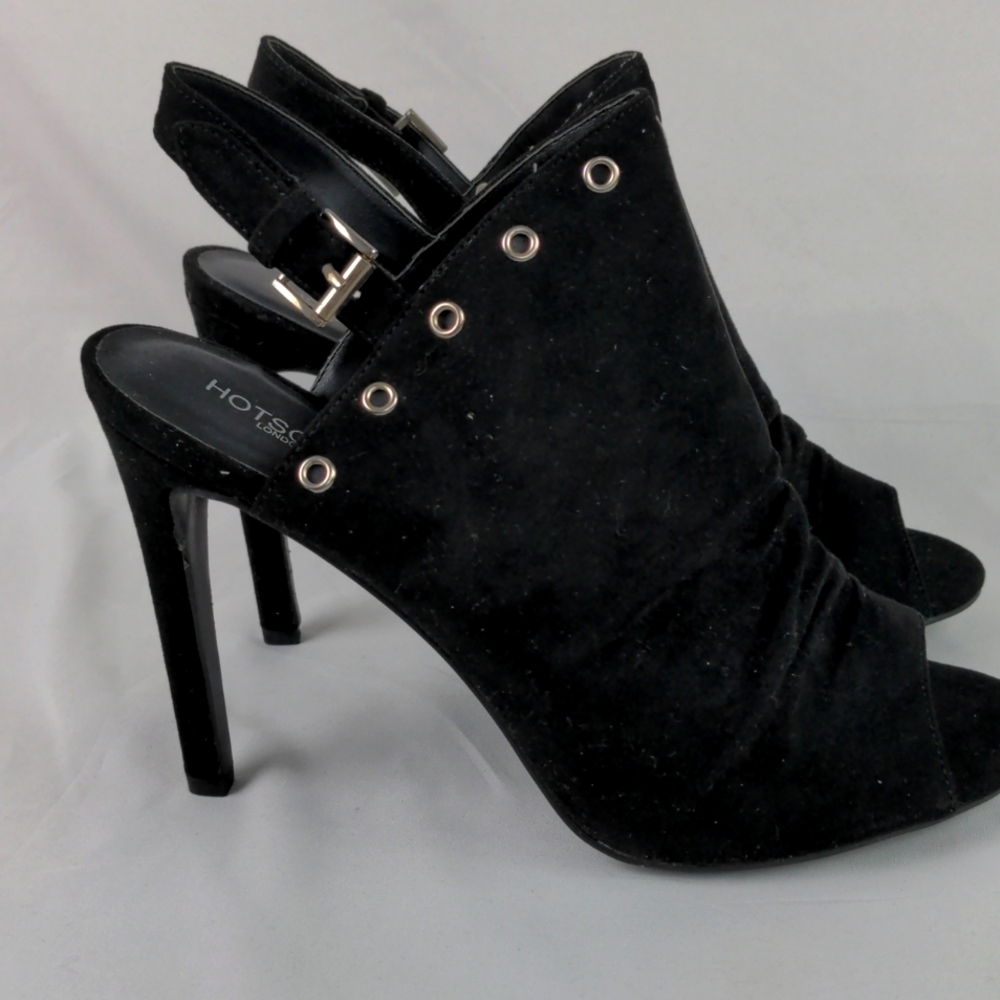 Open toe heels( Hotsoles)